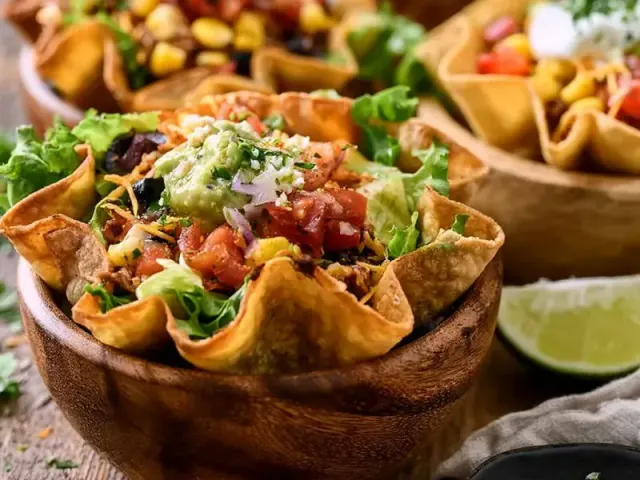 Simple Summer Taco Salad Bowls Recipe